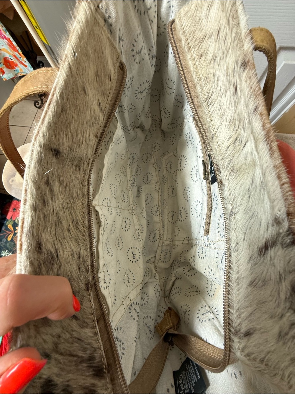 Myra Cowhide Leather Tote Bag in Brown and Tan - Picture 4 of 8
